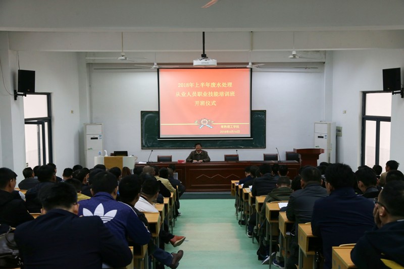 A34X5313.JPG