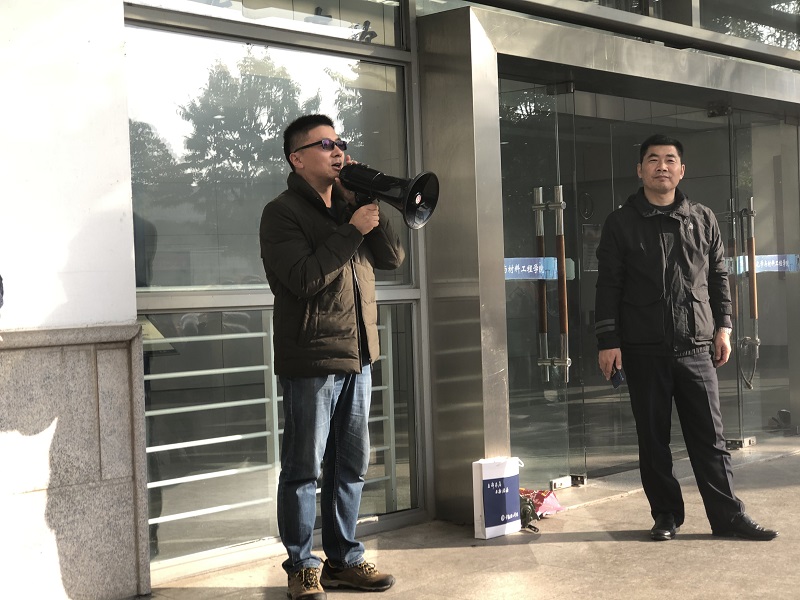 201911221574390780586949.png 11.20化材学院消防知识现场讲座和逃生避险疏散演练 (4).png