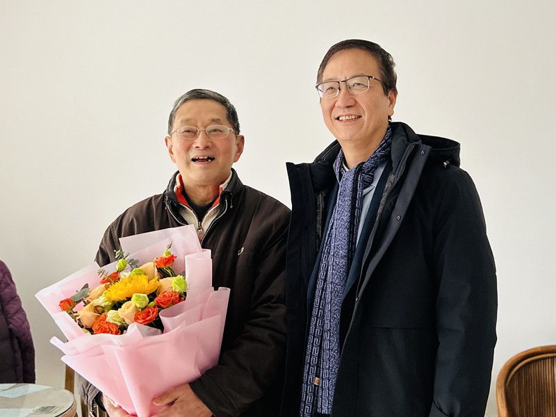 202401161705381459795309.jpg 姜建明慰问顾胜.jpg