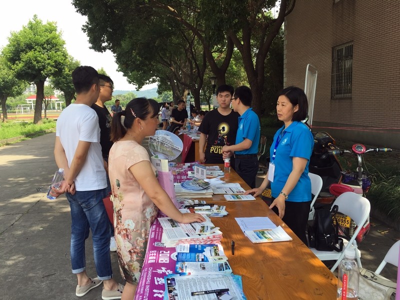 苏州吴中区江苏省外国语实验学校2.jpg