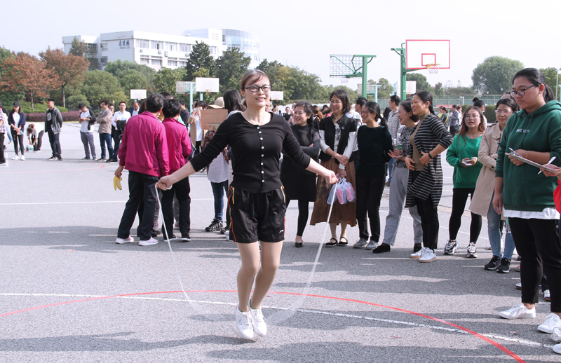 跳绳22.jpg
