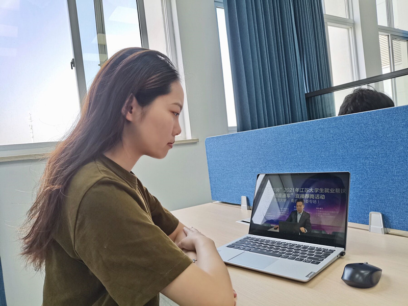 202105101620610059651766.jpg 学生2.jpg