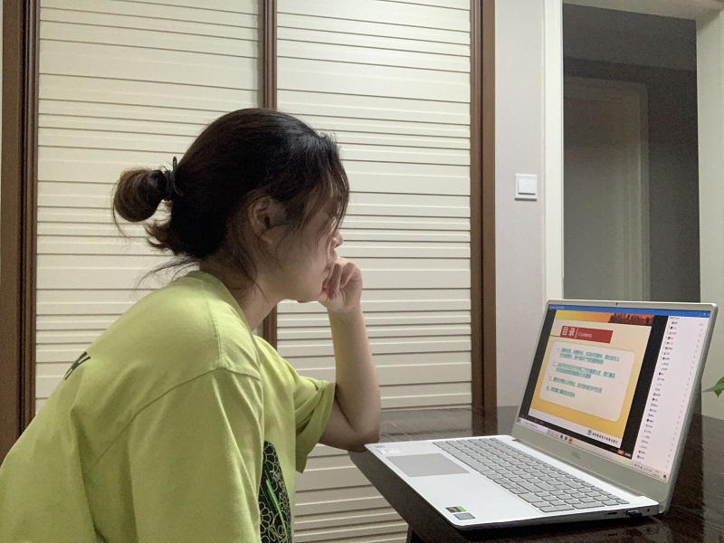 202007041593798472954132.jpg 杨刚院长为材料学子讲授形势与政策课 (2).jpg