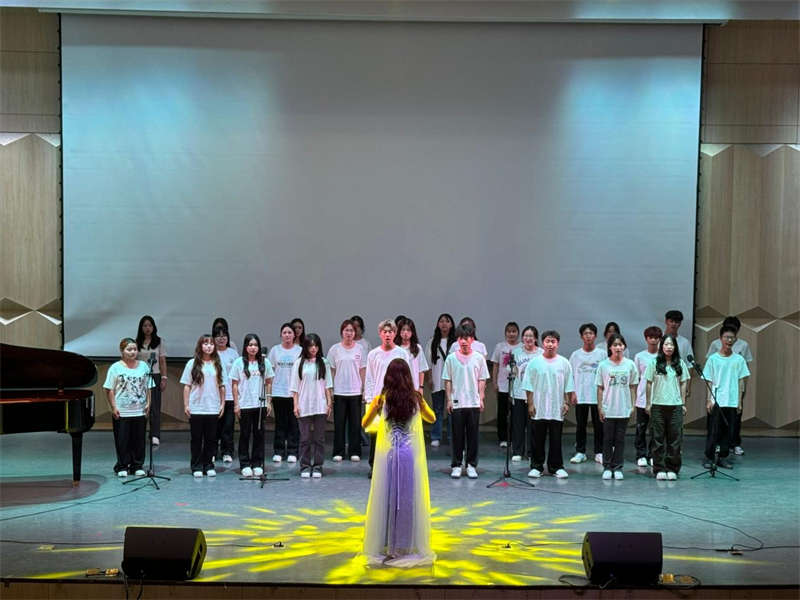 202409261727348205175568.png 晚会6.png