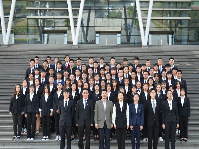 201910311572502929968948.jpg 化学与材料工程学院召开第五次学.jpg