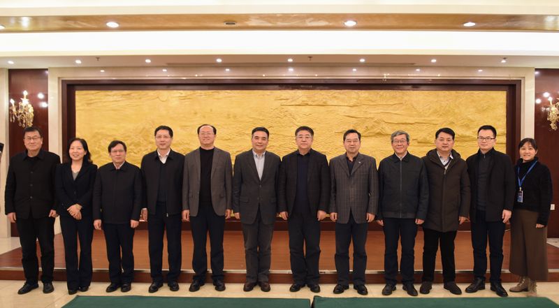 合影1.jpg
