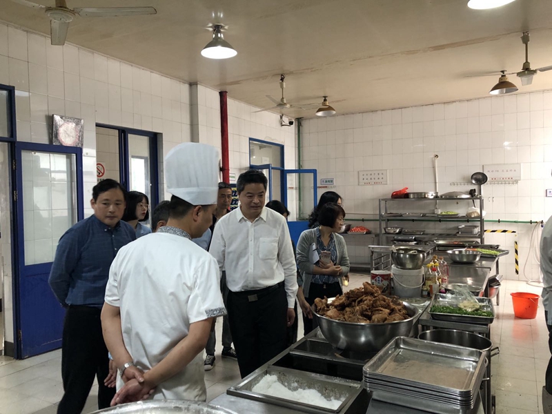 食堂2.jpg