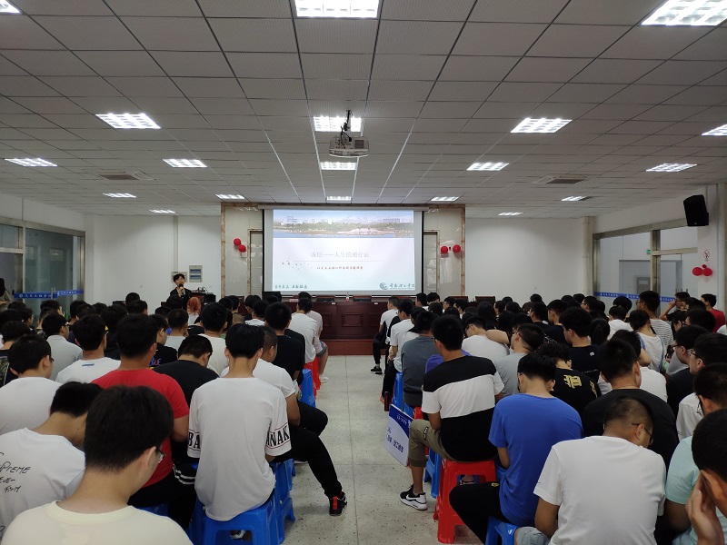 201909051567687094538070.jpg 1FF2A90FDFE132D1CEEBBBC123D42698.jpg