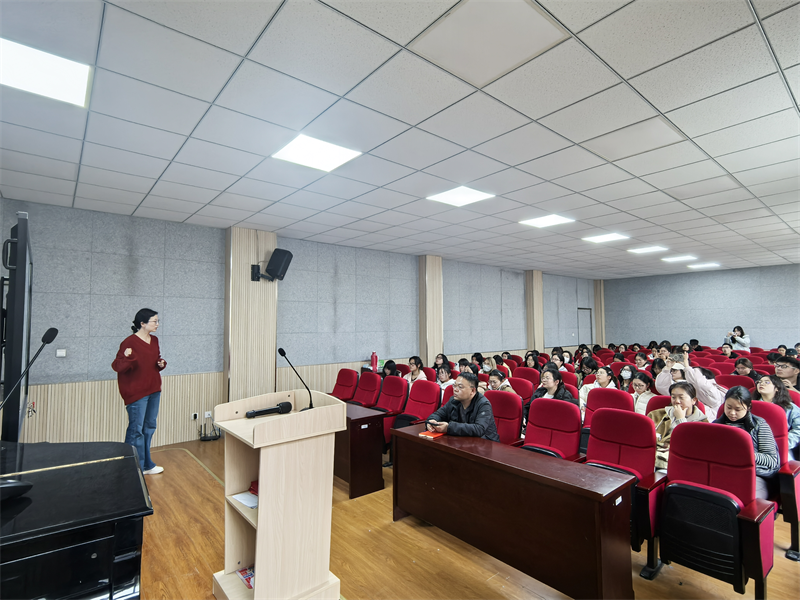 202503121741780665358413.png 师范学院召开学风建设与宿舍文明安全专题会议3.png