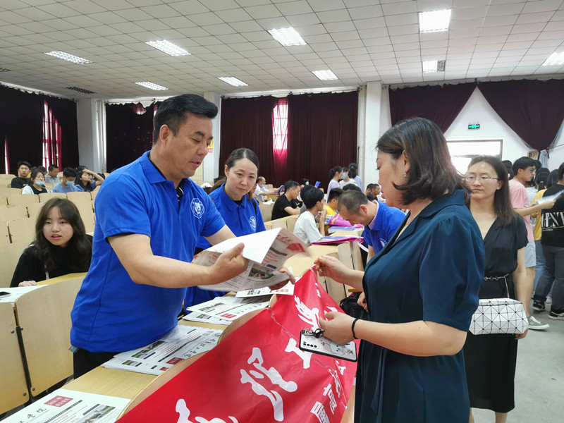 6月27日，盱眙新马高级中学（师范学院提供）.jpg