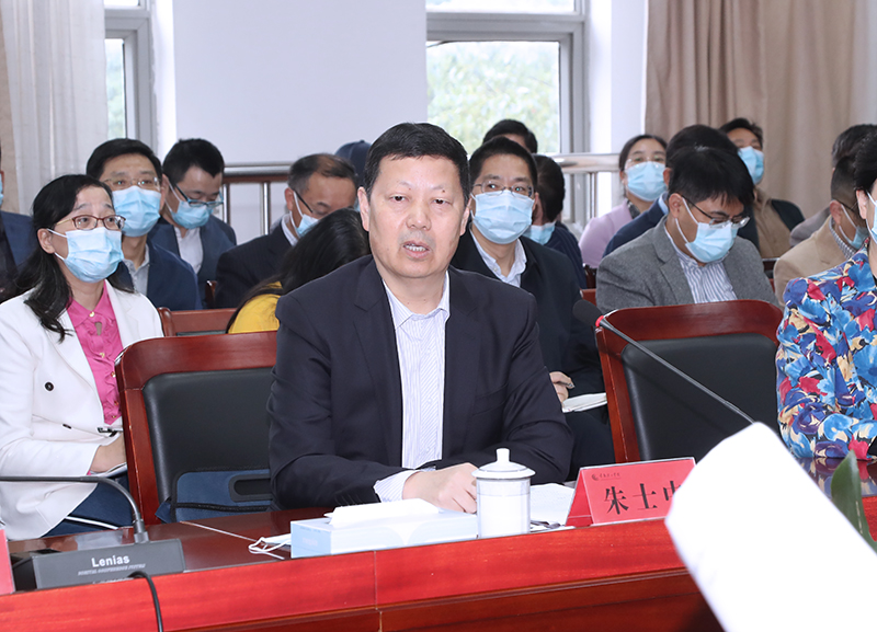 2-1校党委书记朱士中讲话.jpg