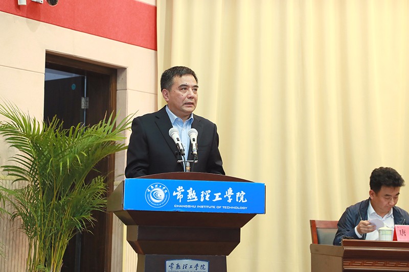 B03I8900.jpg