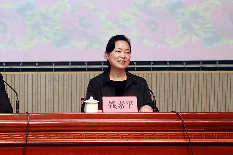 校庆60周年学校发展论坛之陆国栋新工科 (1).jpg