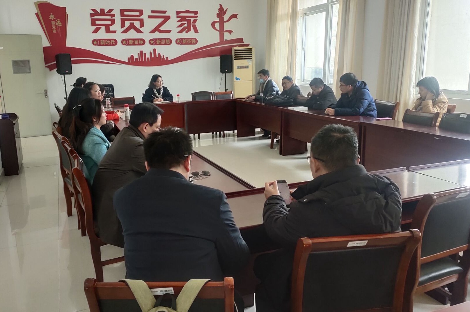 202112091639012283220497.jpg 20211208党外人士座谈会照片_副本.jpg