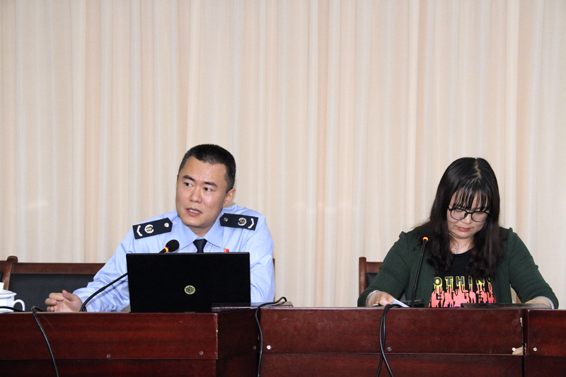 经济与管理学院财务系主任陈艳主持 主讲常熟市税务局税政股长王昱 题目 另眼看减降：就业创业新机遇.jpg