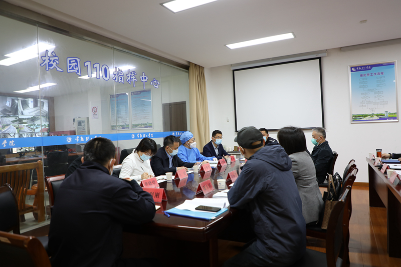 复盘会议.jpg