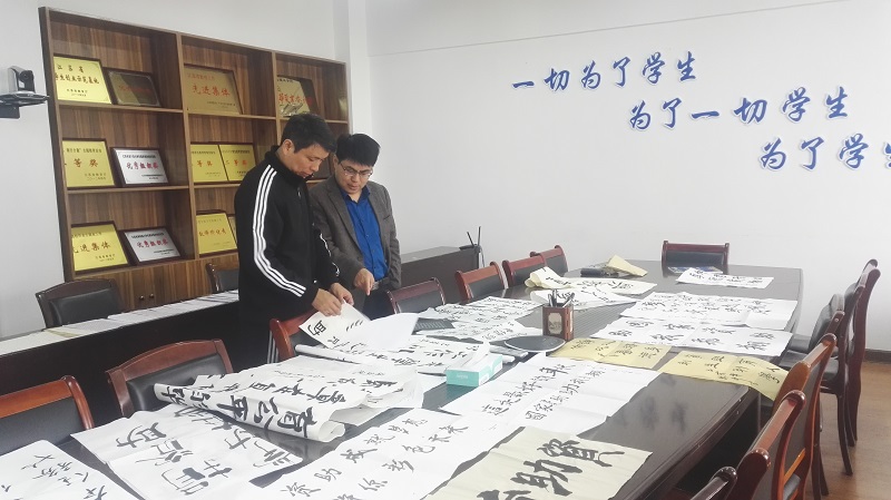 201904151555312812516418.jpg 评审.jpg
