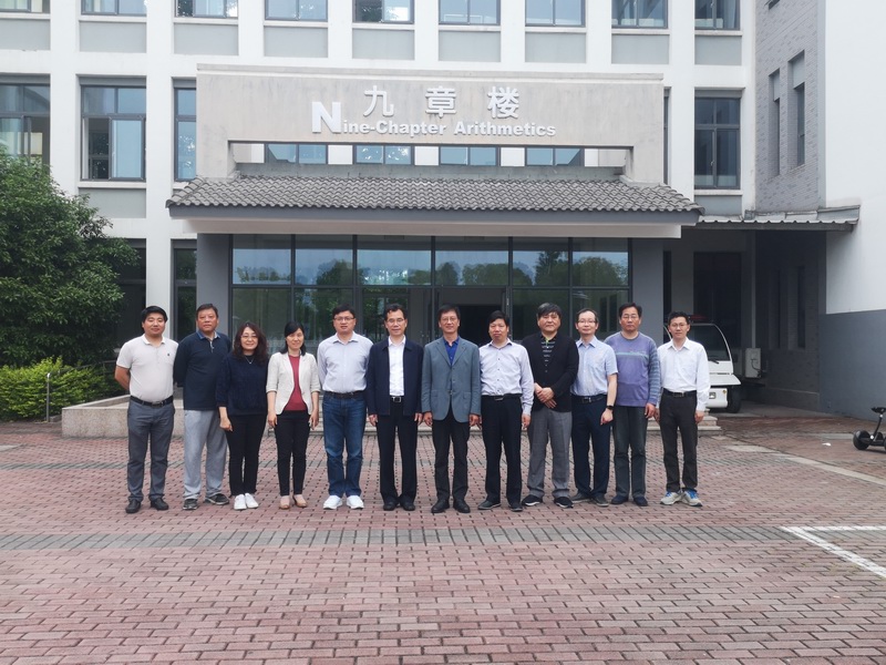 201905181558158372351486.jpg 合影.jpg