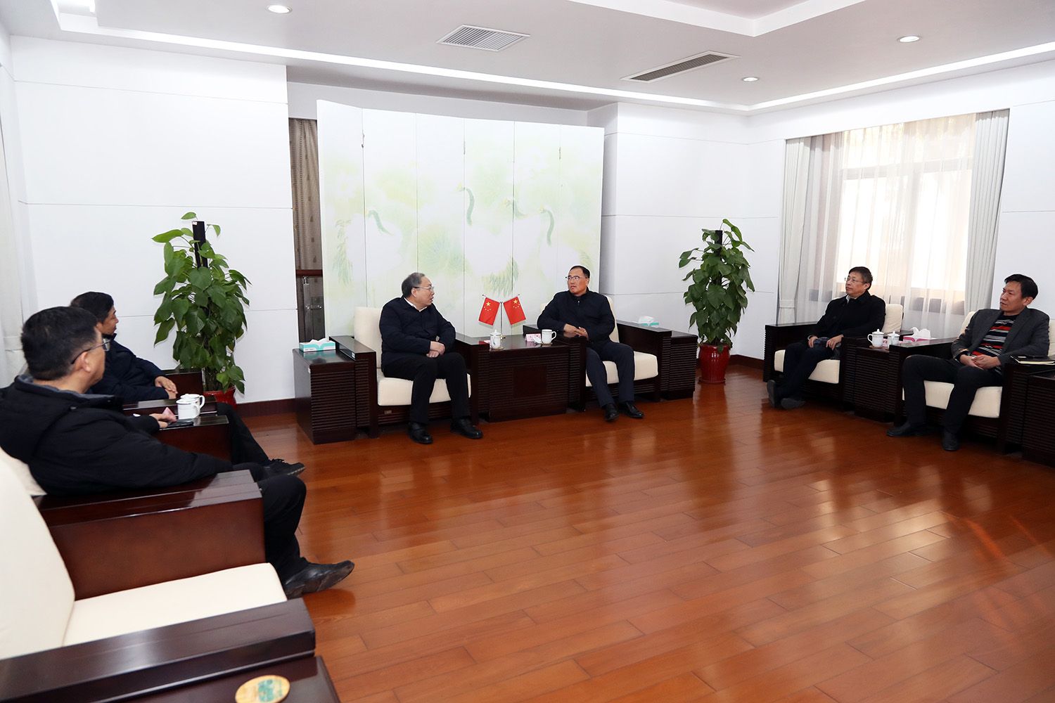 会场左.JPG