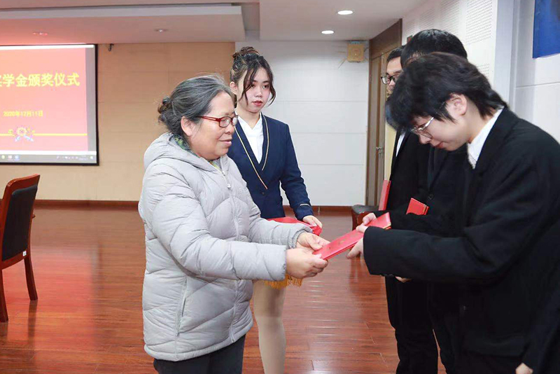 202012111607683745429965.jpg 微信图片_2020121113433412.jpg