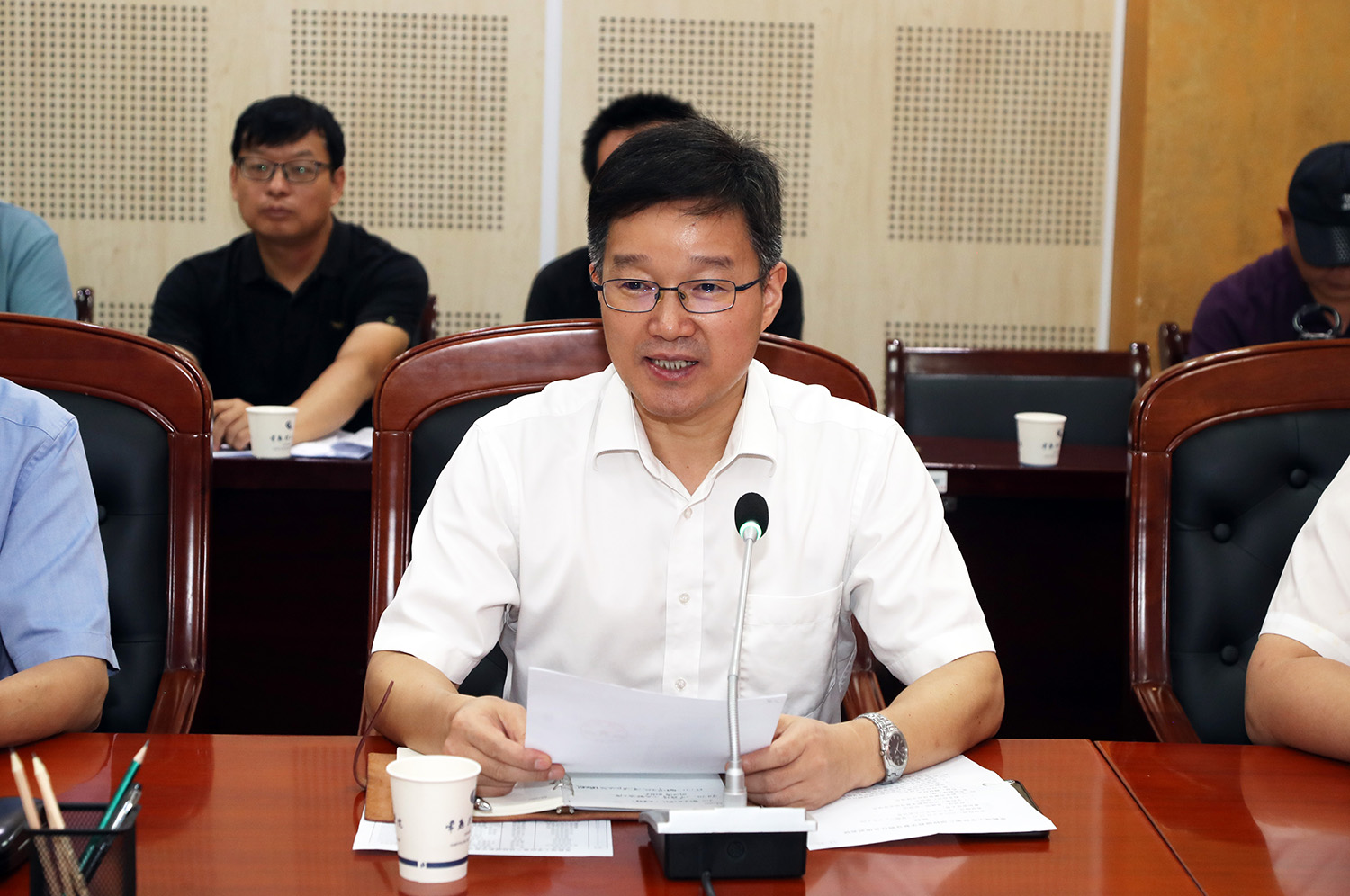 张根华副校长宣读校级督导名单.JPG