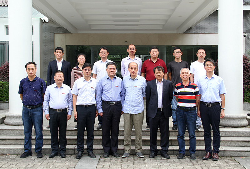 202009251601018061142870.jpg 合影留念2.jpg