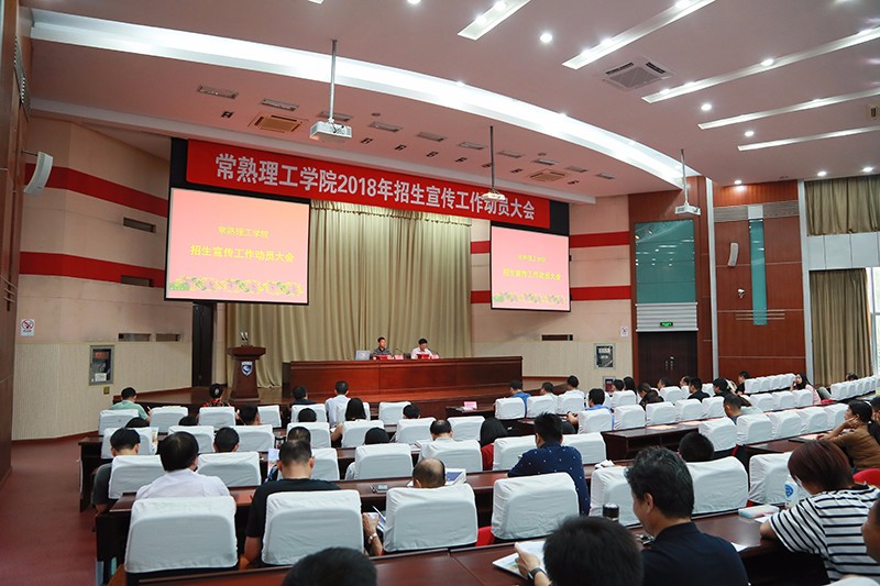 B03I7403.jpg