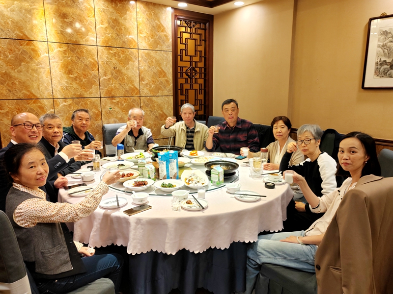 重阳节慰问活动_副本.jpg