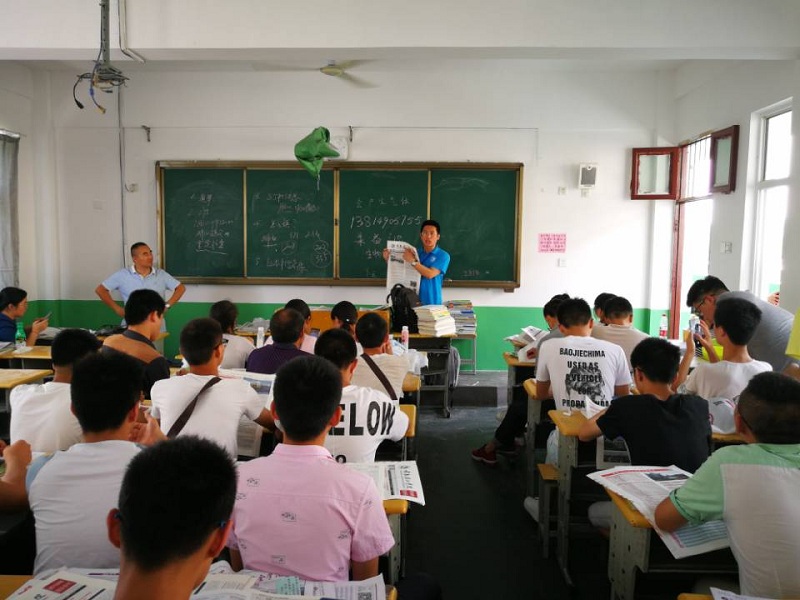 泗洪新星中学1.jpg