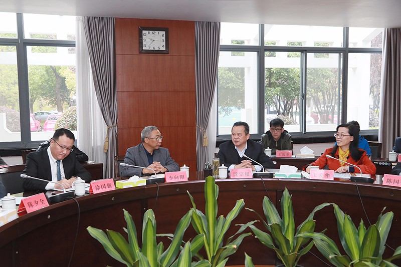 B03I3321.jpg
