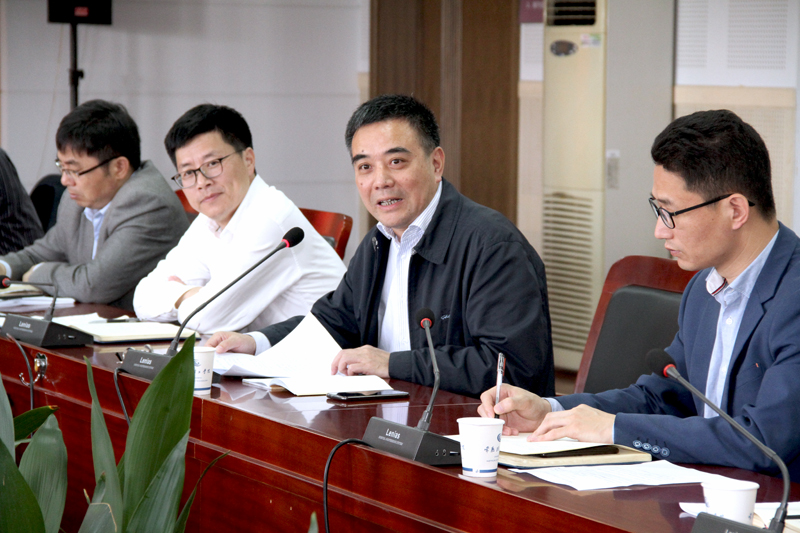 与会领导.jpg
