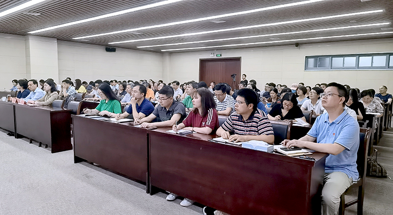 会议现场2.jpg