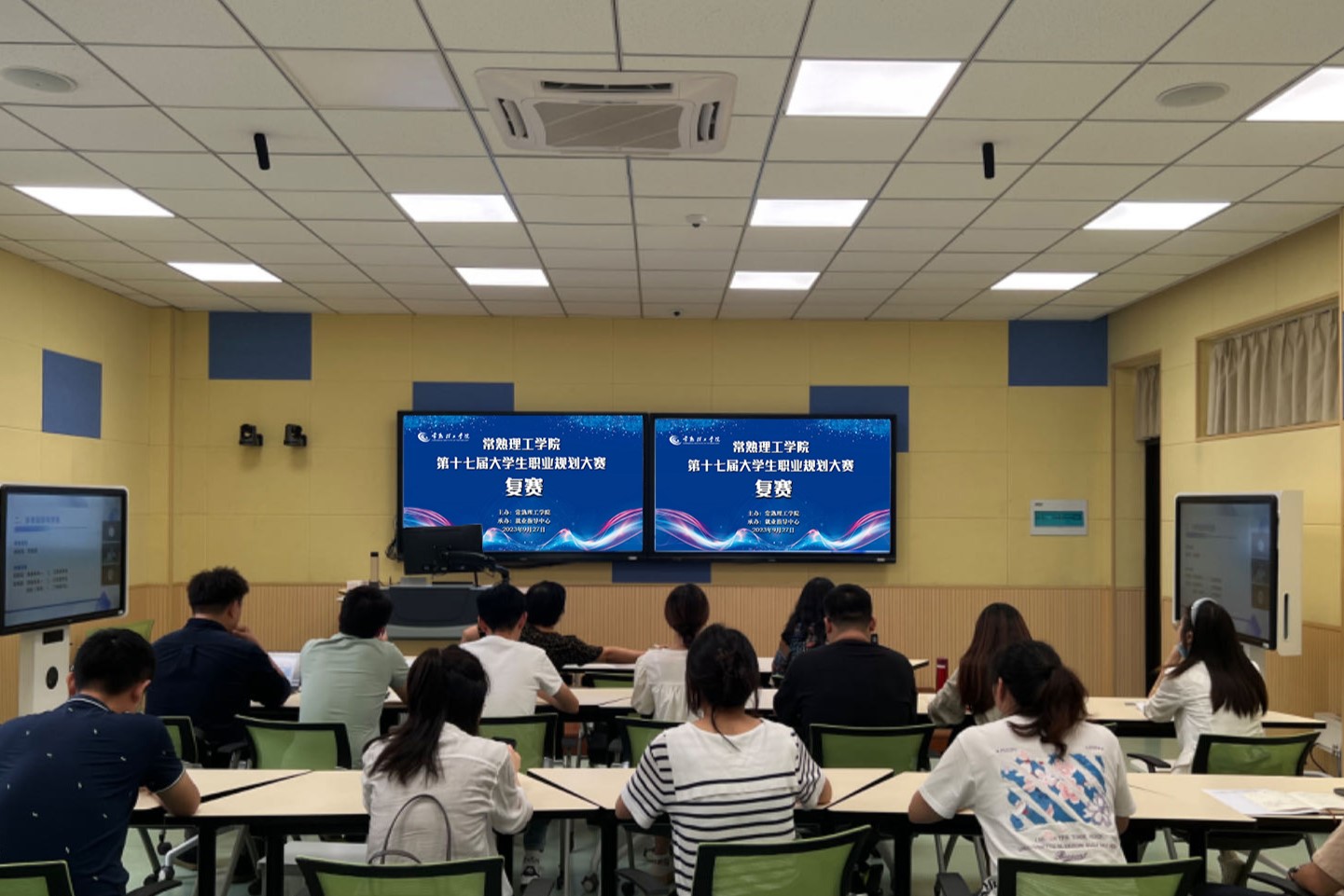 东湖1.jpg