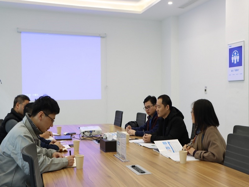材料工程学院赴苏州锦艺新材料科技有限公司对接交流 (2).jpg