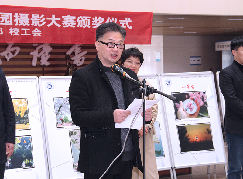 校党委副书记周宏讲话2.jpg
