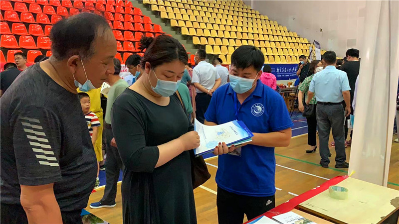 扬州邗江中学（机械工程学院提供）.jpg