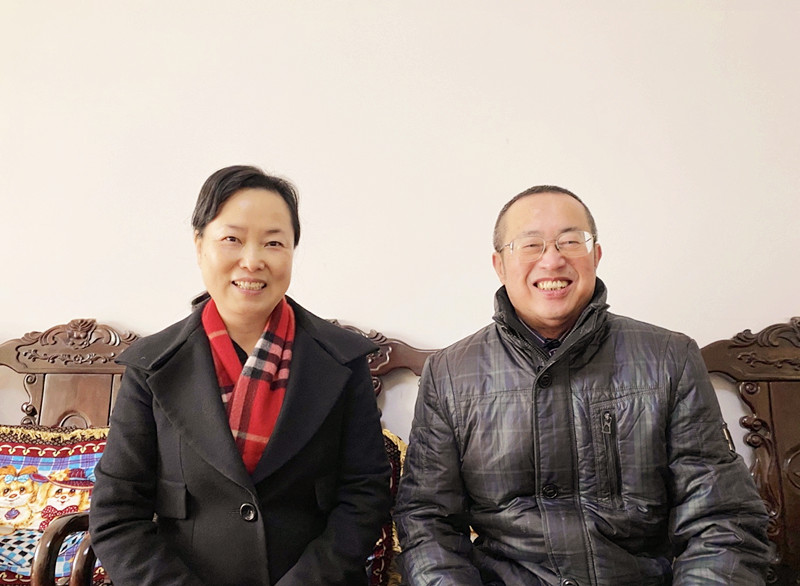 202101141610597720227701.jpg 钱素平副校长慰问刘华民(1-10).jpg