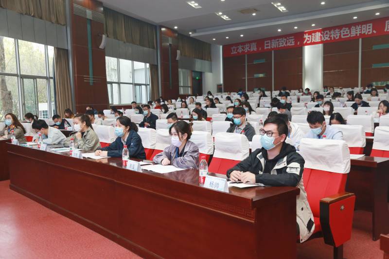 202111041636018474534932.jpg 学员.jpg