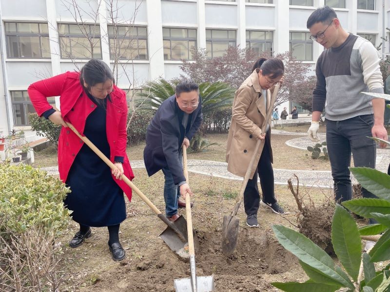 202303091678337374756827.jpg 植树7.jpg