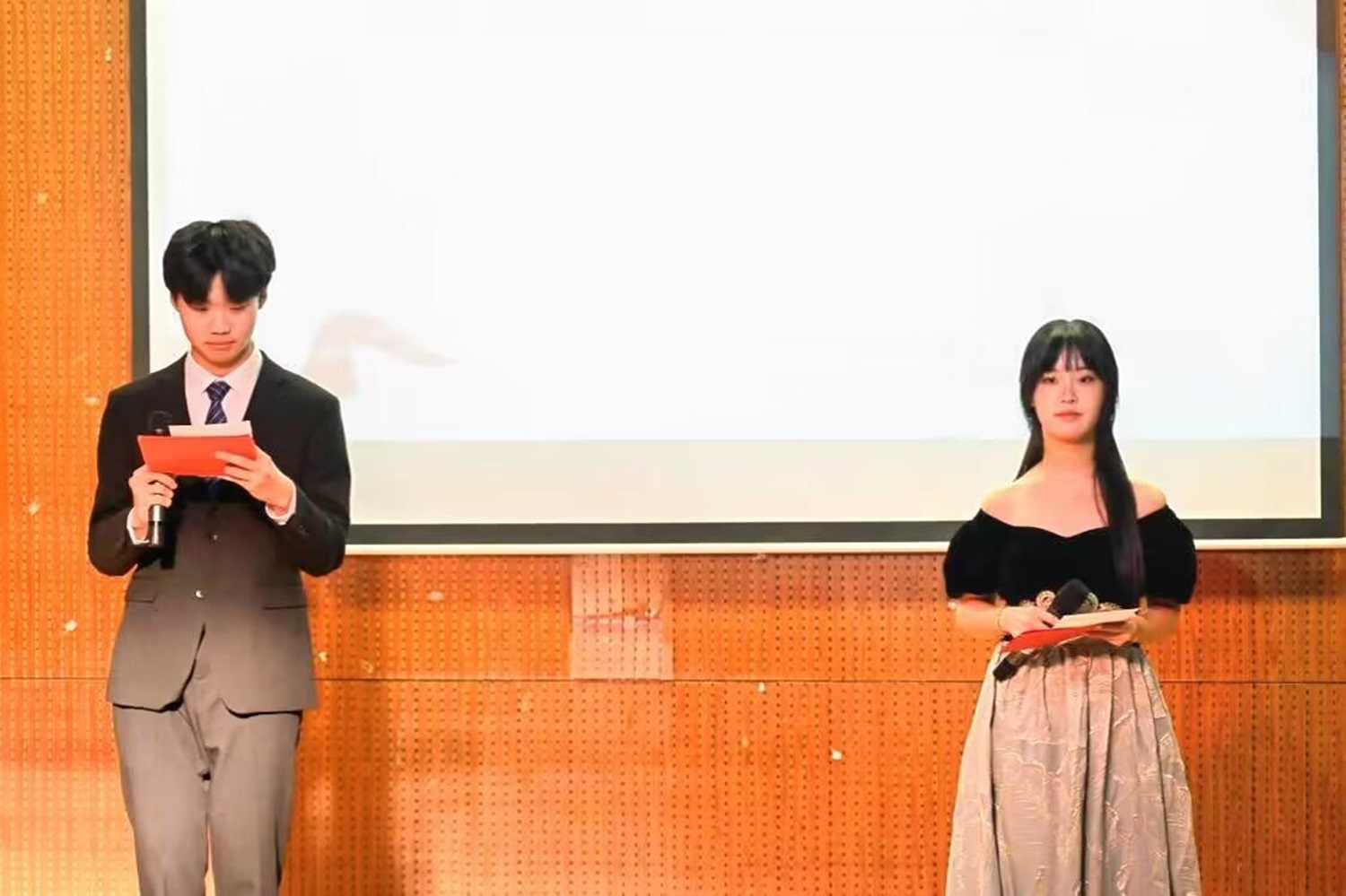 202410291730186659520803.jpg 演讲1.jpg