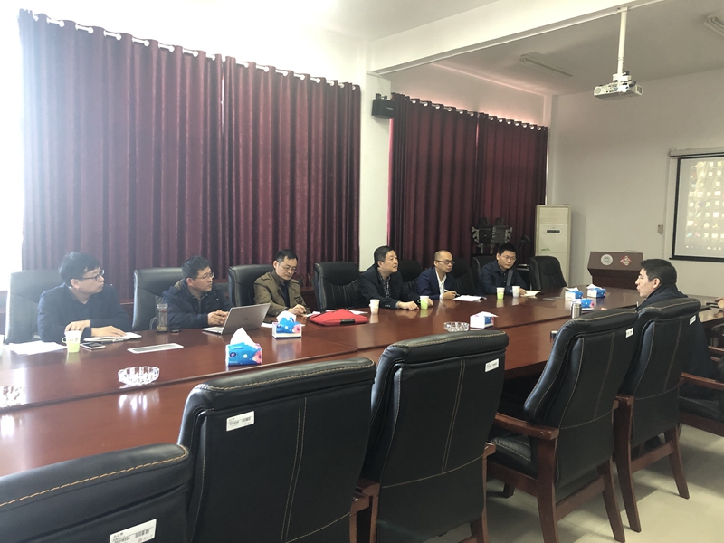 苏大张海教授实验室参观_副本.jpg