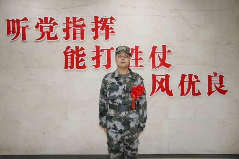 202311091699520796156609.jpg 叶佳铭 800.jpg