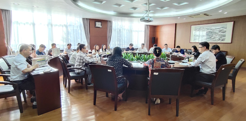 会议现场.jpg