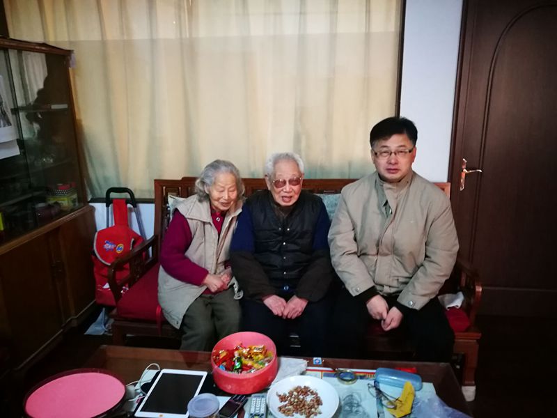 201801301517305515939994.jpg 5慰问李定华老师(中)_副本.jpg