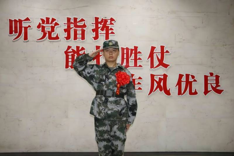 202311091699520449501253.jpg 朱翔800.jpg