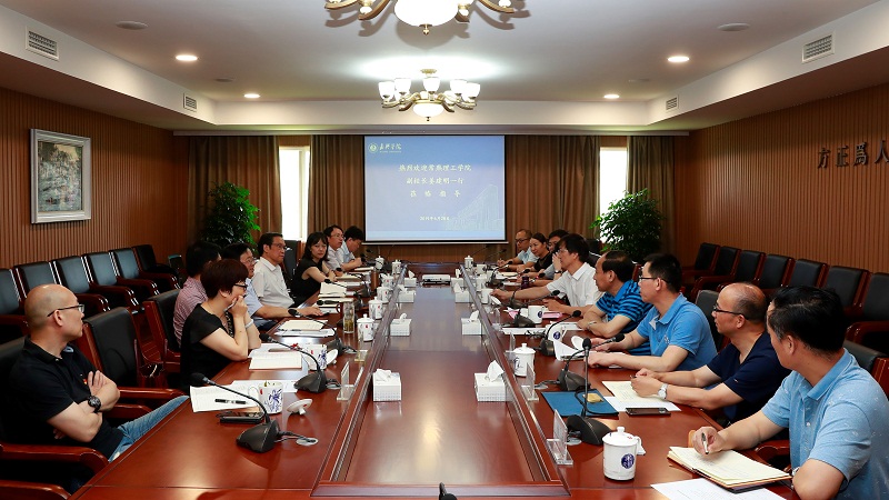 嘉兴学院调研.JPG