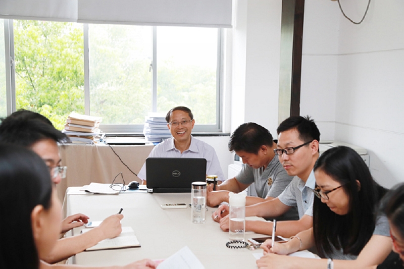 201907011561946374367098.jpg 曹培根教授照片2.jpg