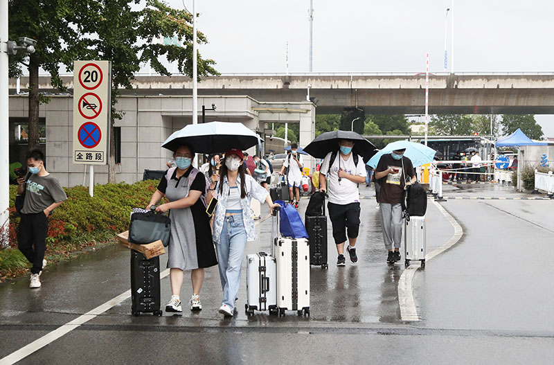 学生1.JPG