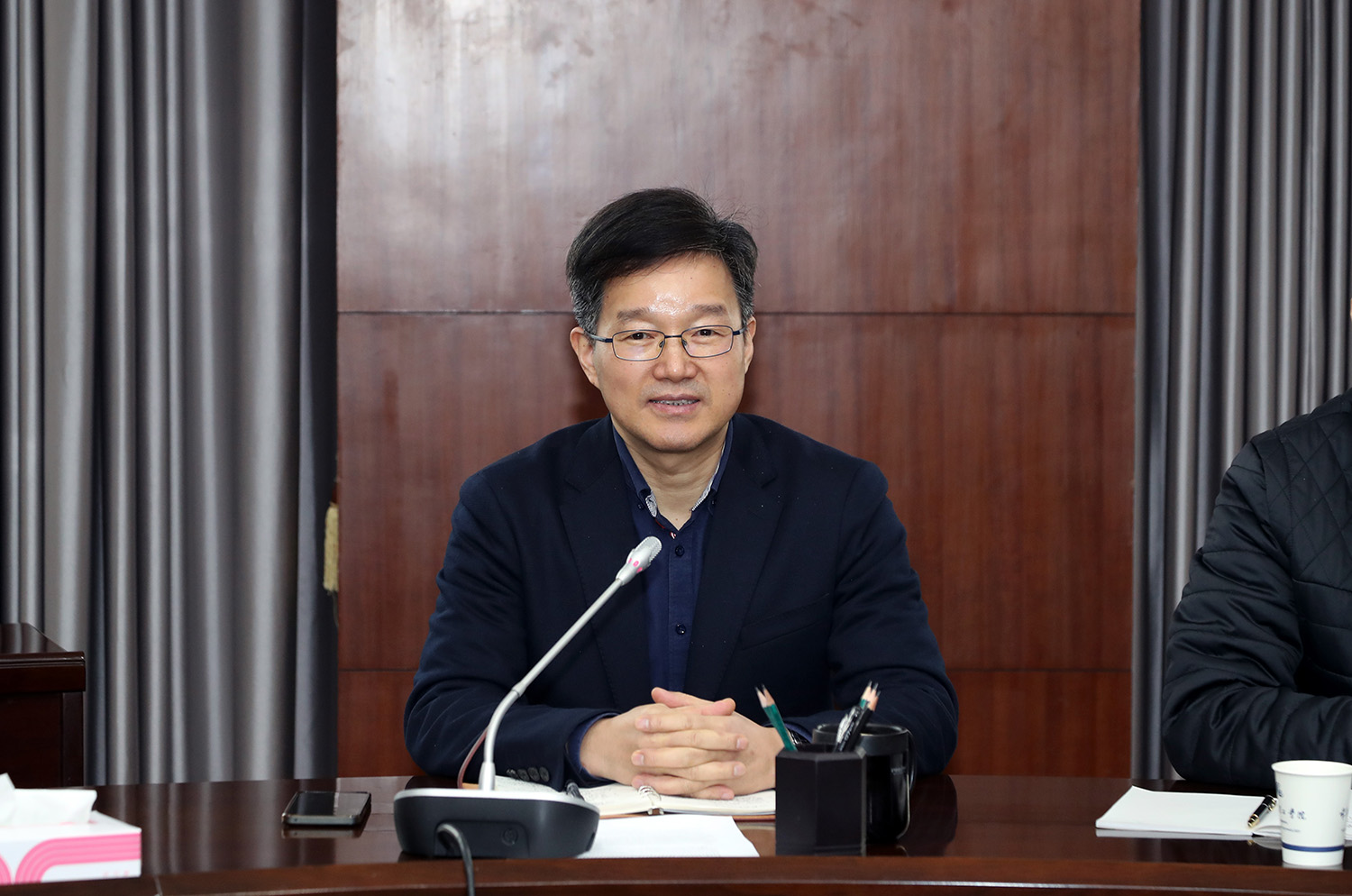 编委会主任张根华副校长讲话.JPG