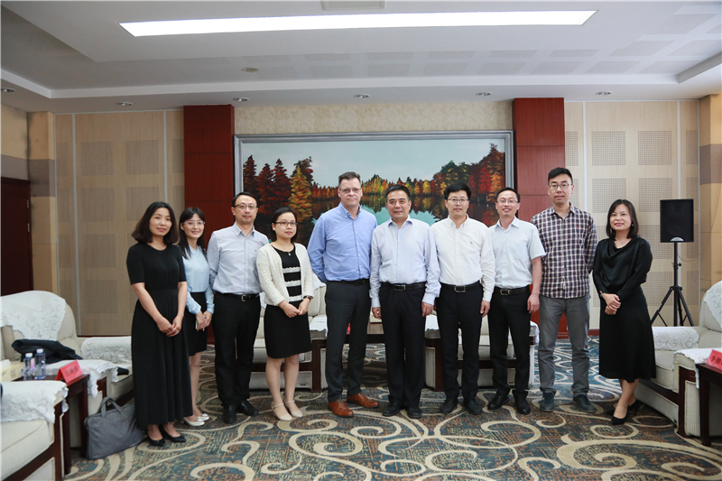 QQ20190529-3.jpg